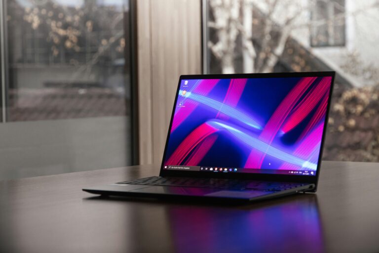 Melhores Notebooks Samsung 2025 - Foto de Joachim Pressl na Unsplash